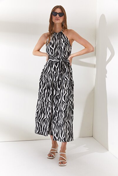 Olalook Kadın Zebra Siyah Halter Yaka Kuşaklı Dokuma Viscon Elbise ELB-19001548