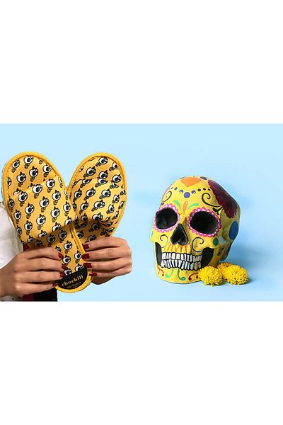 Chochili Men's Yellow Lightning Patterned Open Front House Slippers