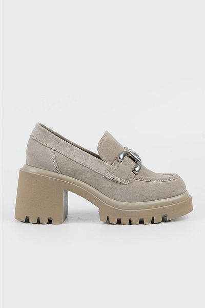 TUNAELLİ Γυναικεία Μπεζ Suede Γνήσιο Δερμάτινο Loafer Παπούτσια με αλυσίδα