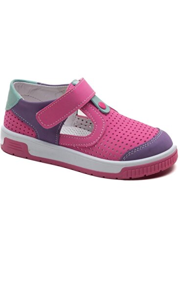 Minik Kalpler صنادل بناتي