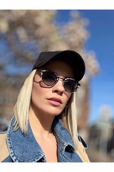 LOOKUP Bumble Sunglasses Unisex Uv400 Protected Ce Certificated Women's with Case Wiping Cloth Gift Vintage Fashion