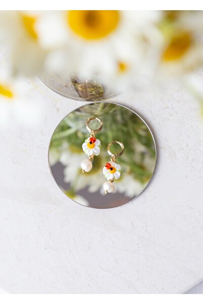 CHARMLUCKY Murano Ladybug Daisy Earrings