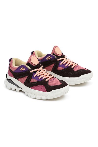 Vans UA AMZN Trailhead