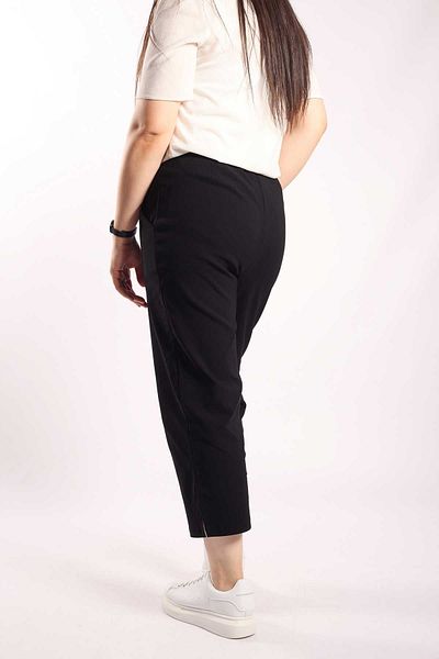 Blues Outlet Women's Elastic Waist Size B. Bengalin Capri-black
