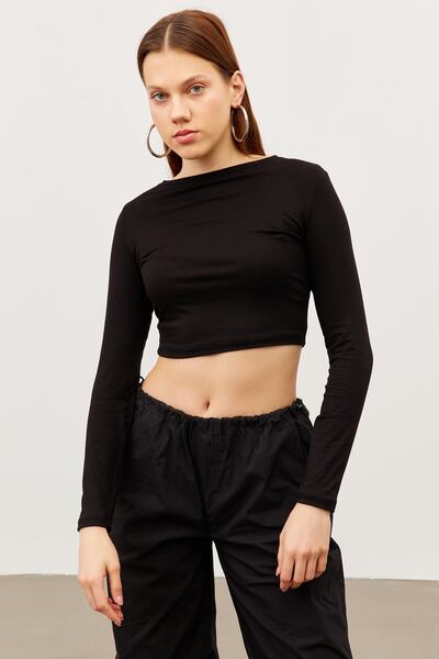 Bipantolon Γυναικεία Μαύρη Μπλούζα με Λαιμόκοψη Ποδηλάτου και Μισό Ψαράκι Crop