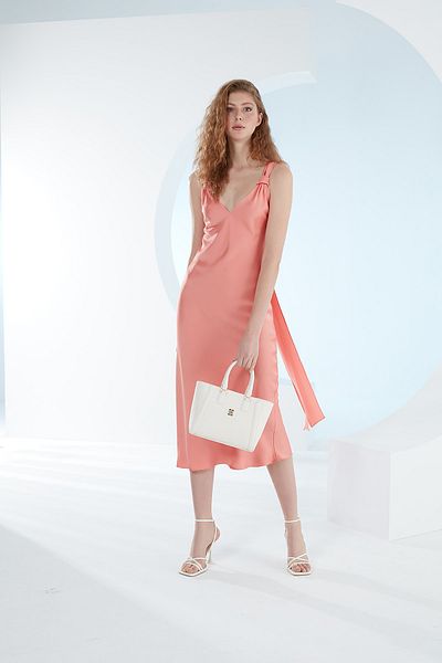 Pierre Cardin Дамска чанта през рамо от ракита екрю 05PO23Y1718