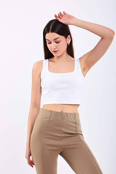Pousse Collection Crop Knitted Undershirt