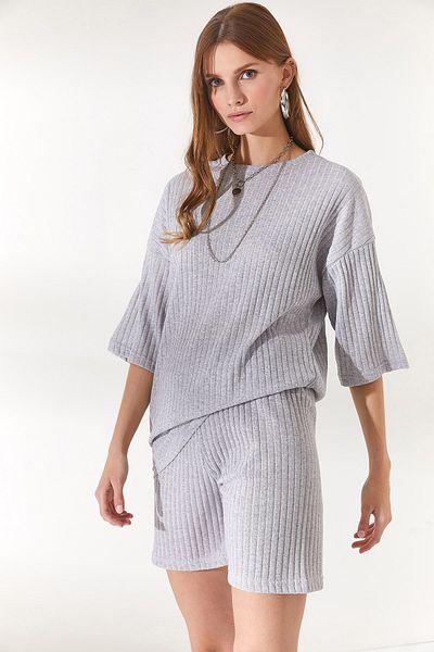 Olalook Women's Gray Bottom Short Tights Top Loose Blouse Set TKM-19000200
