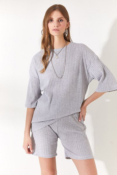 Olalook Women's Gray Bottom Short Tights Top Loose Blouse Set TKM-19000200