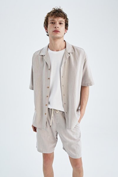 DeFacto Oversize Fit nyitott gallérú vászon megjelenésű rövid ujjú ing