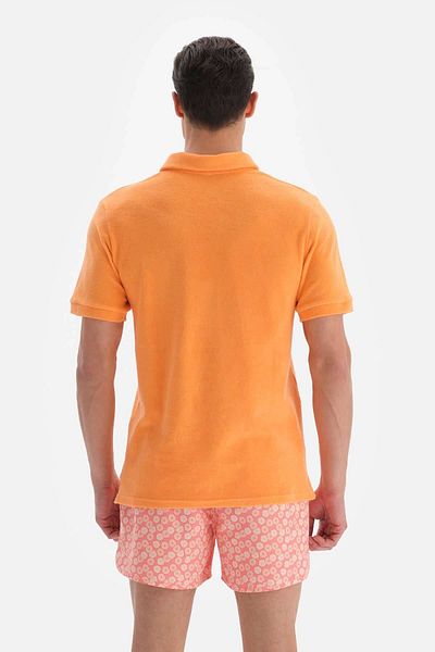 Dagi Lachsfarbenes Handtuch-T-Shirt mit Polokragen