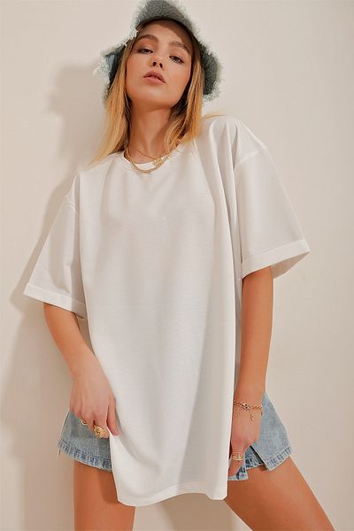 Trend Alaçatı Stili Tricou supradimensionat pentru femei, alb, cu mâneci duble, cu două fire, cu fante laterale ALC-X7871