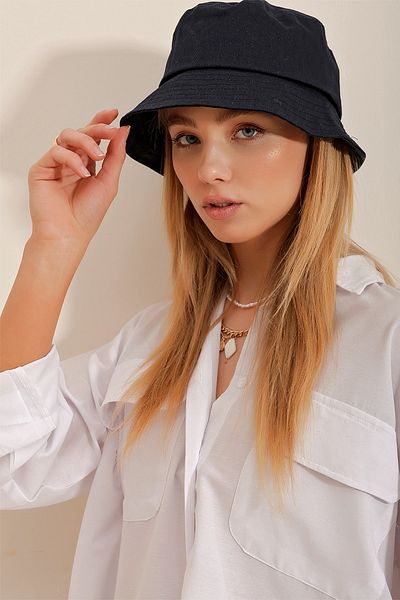 Trend Alaçatı Stili Cap - Dunkelblau - Casual
