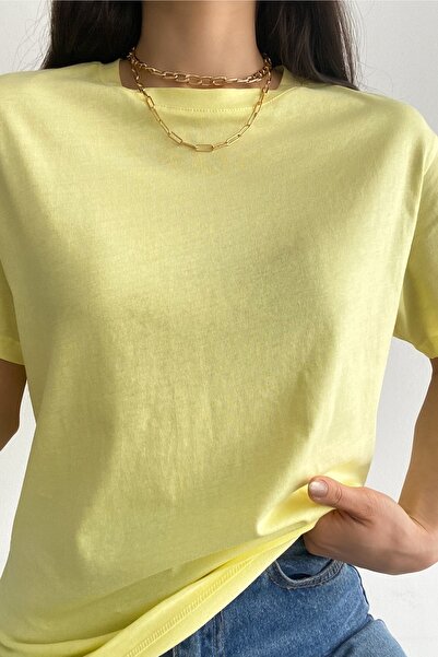 FEMELLE Women's Yellow Crew Neck Cotton Basic T-Shirt