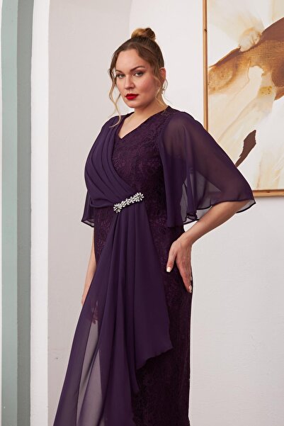 RMG Chiffon Garnished Lace Plus méretű hosszú szilva ruha