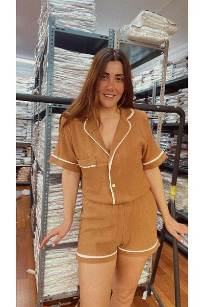 Serbella Brown Wrinkled Shorts Set