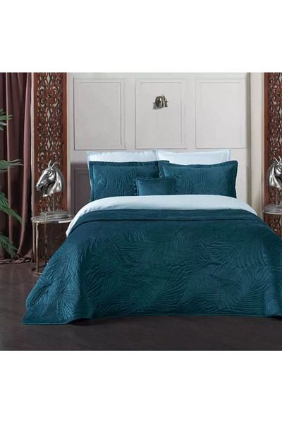 Sarev Clara Bedspread
