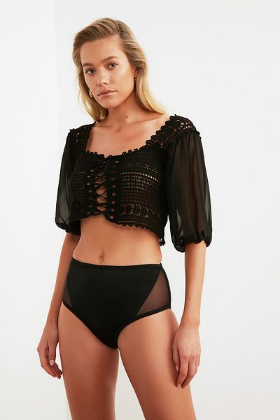 Trendyol Collection Detailní spodní díl bikin s vysokým pasem z černého tylu TBESS20BA0239