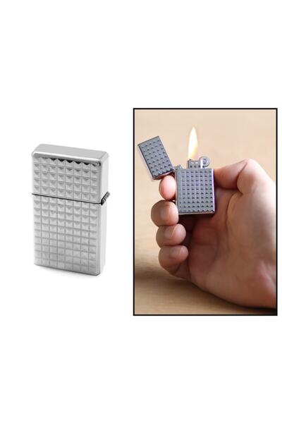 Genel Markalar Zippo Tasarım Kare Desenli Gümüş Renk Taşlı Çakmak