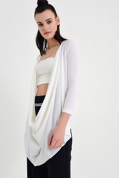 Laranor Women's Ecru Degaje Casual Cardigan 19L6583