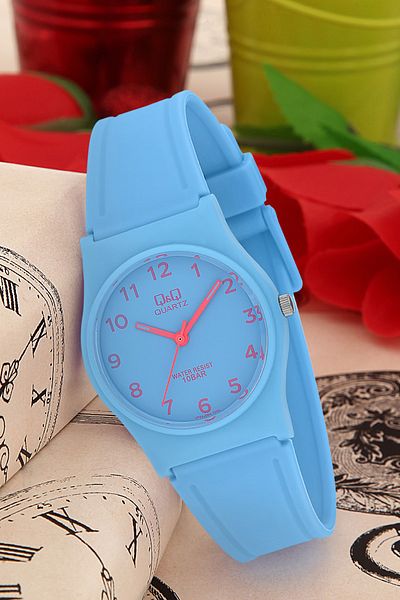 Q&Q Women's Wristwatch 3P434