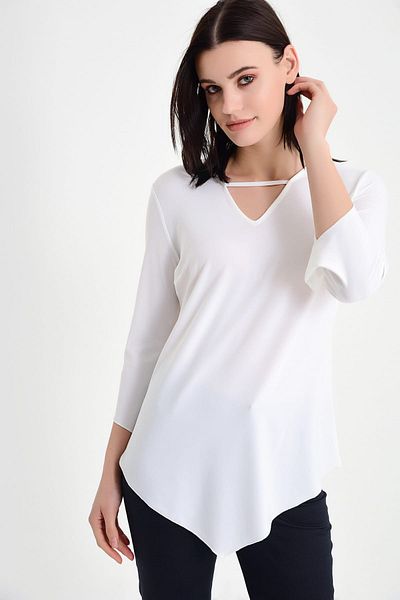 Laranor Women's Ecru Blouse 19L6624