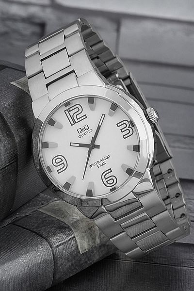 Q&Q Women's Wristwatch 3G681