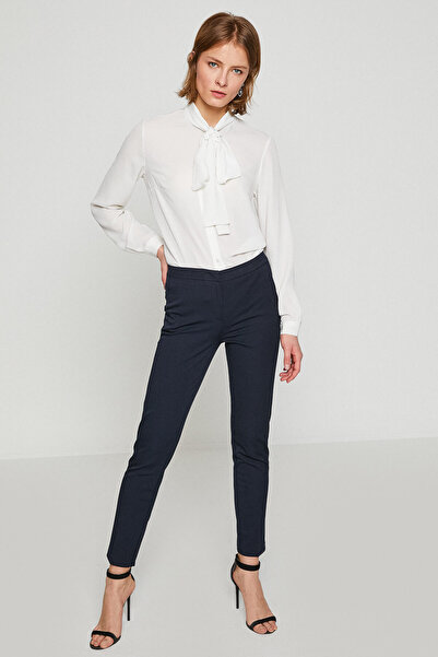 Koton Жіночі темно-сині штани 8YAK42829RW