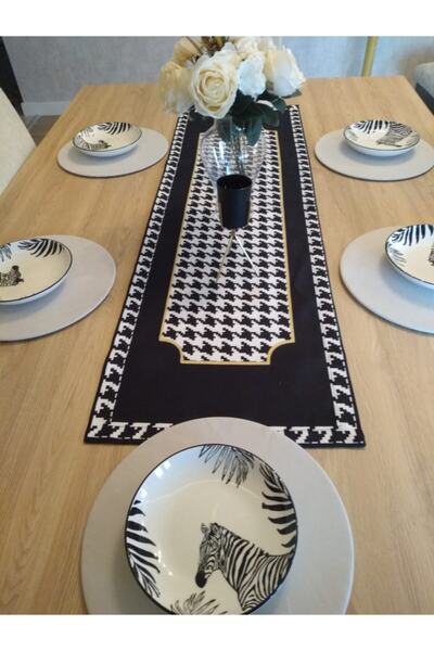 Ayşemce Σετ αμερικάνικου σερβιρίσματος, Μαύρο-άσπρο μοτίβο πάνελ με σχέδιο πό...