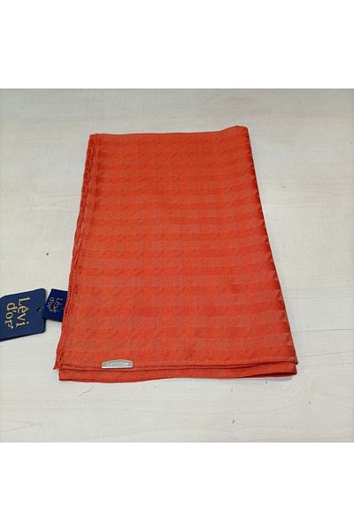 Levidor Houndstooth Jacquard Shawl