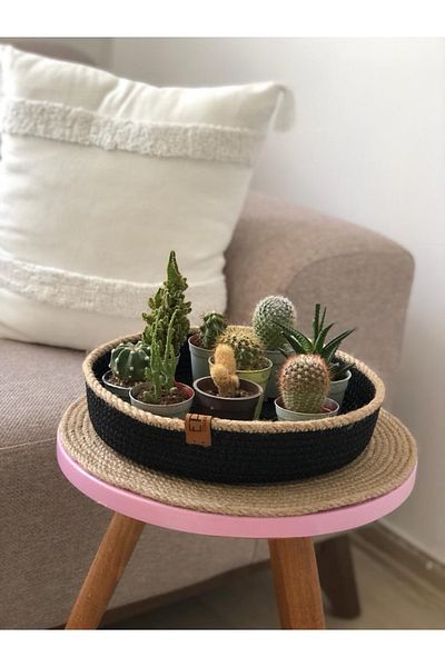 epncollection Wicker Rope Detailed Basket Presentation Decorative