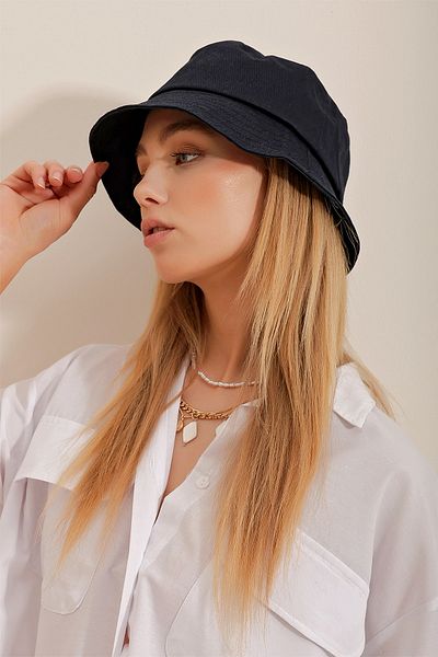 Trend Alaçatı Stili Cap - Dunkelblau - Casual