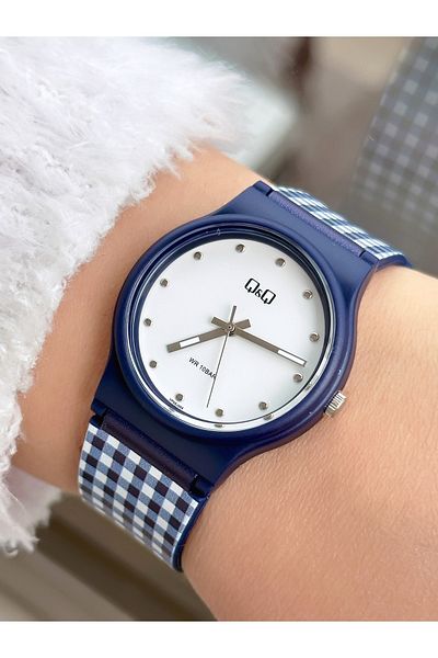 Q&Q Vp46j046ye Waterproof Silicone Band Teen Girl Wristwatch