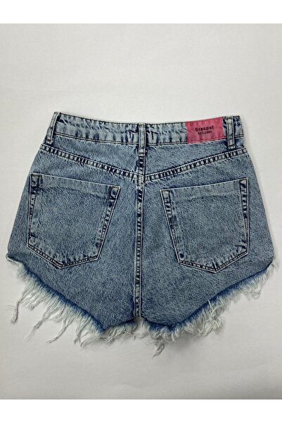 CRC JEANS Paçası Püskül Detaylı Önü Düğmeli Mom Şort