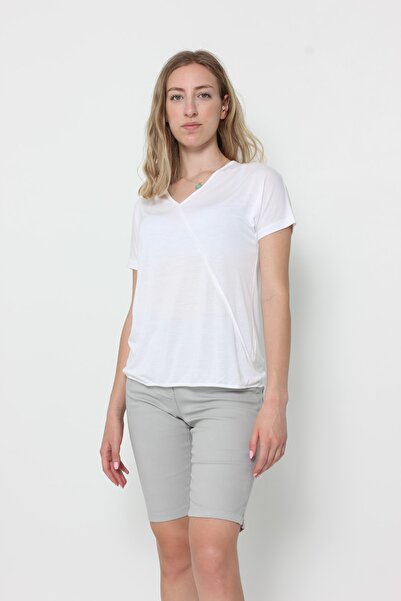 BNT Kadın Şort Paça Yırtmaçlı