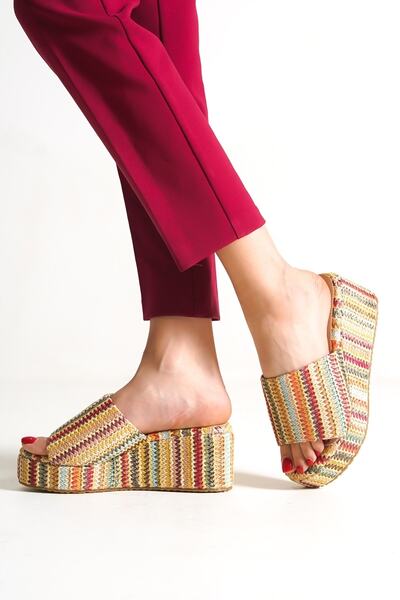 Modabuymus Women's Multicolored Straw Wedge Heeled Slippers - Queen