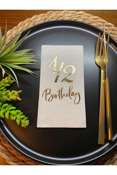 kidspartim Gold Gilded White Half Age Birthday Waiter Fold Napkin 16 Pieces