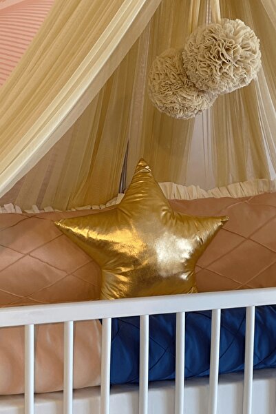 Pastelya Yastık Gold Yıldız Aksesuar Lame Kumaş