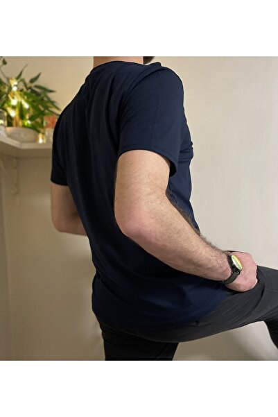 Betimoda Ανδρικό μπλουζάκι με στενή κοπή με λαιμόκοψη με κοντό μανίκι βαμβακερό μπλουζάκι μπλε ναυτικό