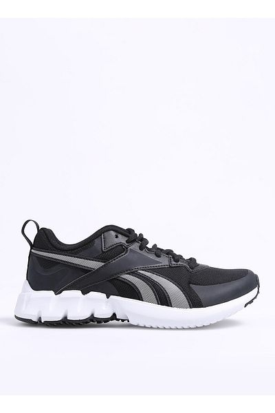 Reebok Černé boty Lifestyle – model 37,5