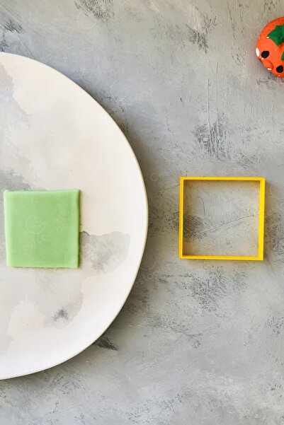 CESTOPİENO قالب عجين مربع مسطح مقاس 6 سم / قالب كوكيز