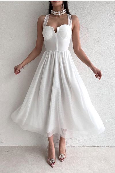 vuvutasarım Self-Corsage Lined Tulle Fabric Chest Padding Back Lace Detail Midi White Princess Dress