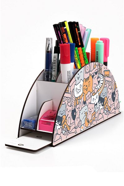 kutuTR Wooden Vip Cute Animal Model Rainbow Ruled Desktop Pen Holder Organizer Assembled Boxed