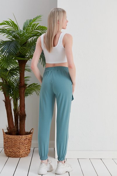 Green Hill Summer Snap-Up Sweatpants with Pockets.