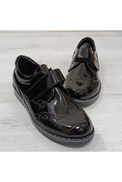 Fiyra 9007 حذاء الختان للأولاد من الجلد الأسود اللامع أكسفورد فيلكرو