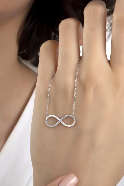 Gümüş Vadisi Kadın Orjinal 925 Ayar Gümüş Zirkon Taşlı Sonsuzluk Model Kolye