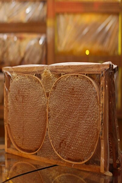 Poniba Organik Saf Karakovan Petek Balı 3kg