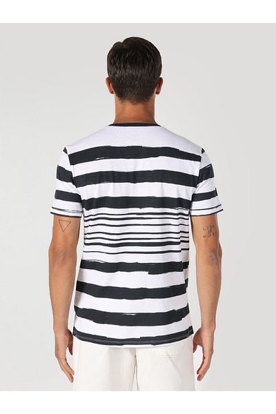 Colin's Tricou cu mânecă scurtă pentru bărbați, cu dungi albe, cu croiala normală