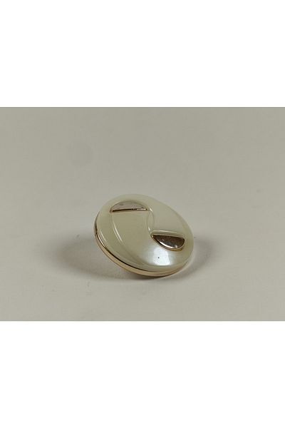 Kariyer Astar Gold and White Patterned 20 Pieces Buttons with 2.5 Cm Feet