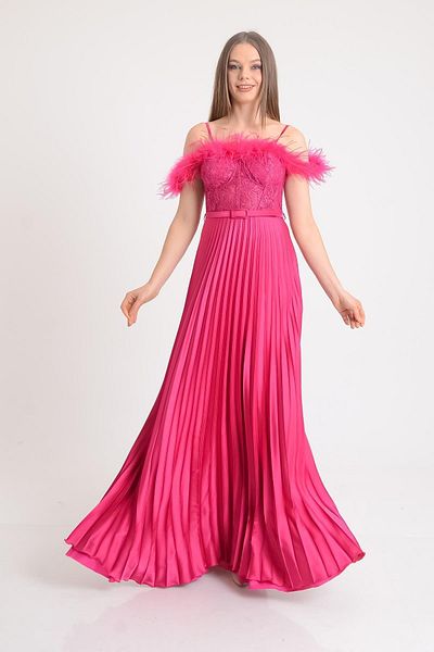 SpringStore Rochie de seara din satin din dantela Fujya cu accesorii cu pene